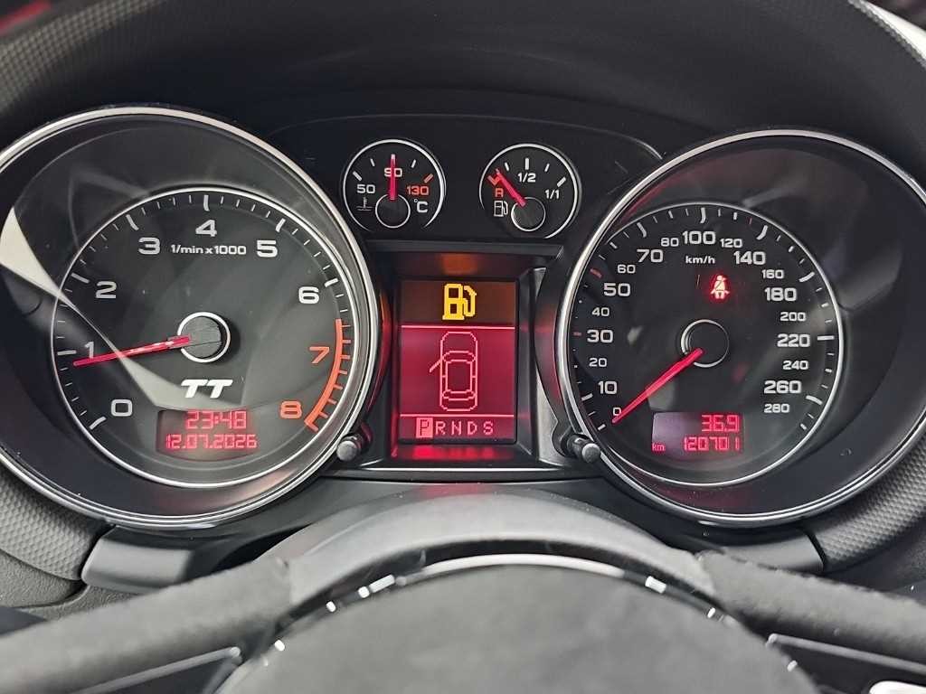 아우디 TT 뉴TT 2.0 TFSI 쿠페 이미지 5