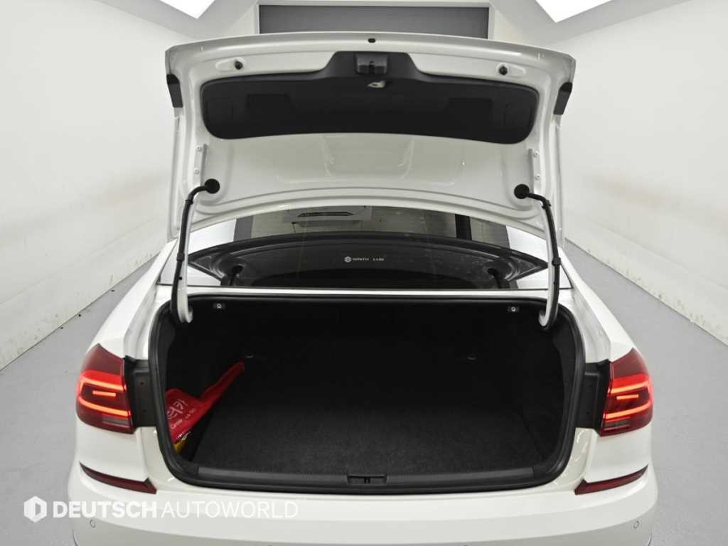 폭스바겐 파사트 더 뉴 파사트 2.0 TSI 이미지 19