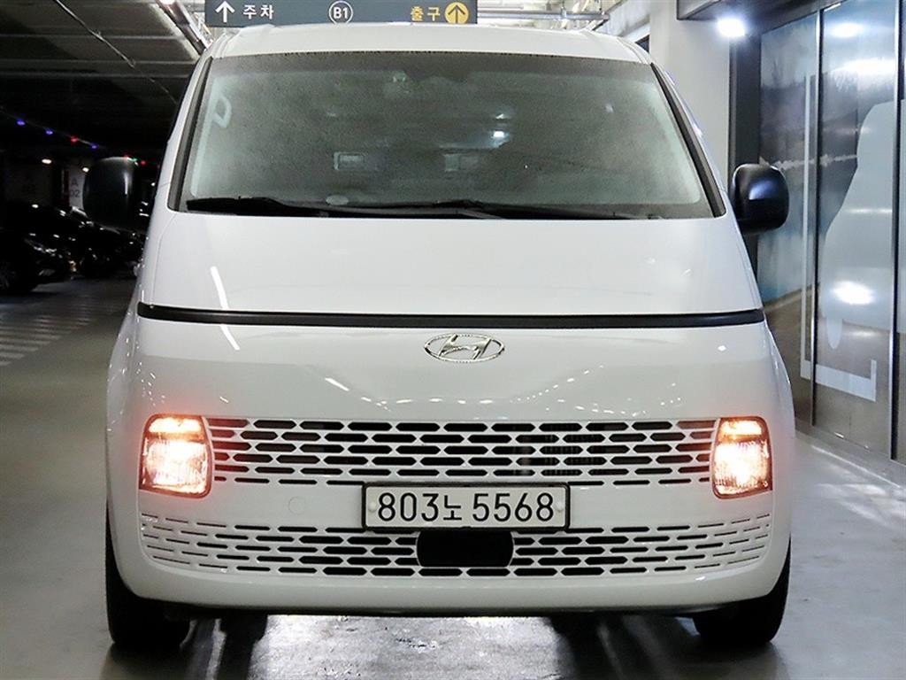 현대 스타리아 2WD 디젤 카고 스마트 5인승 이미지 2