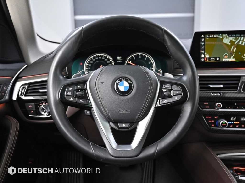 BMW 5시리즈 5시리즈 (G30) 530i 럭셔리 플러스 이미지 13