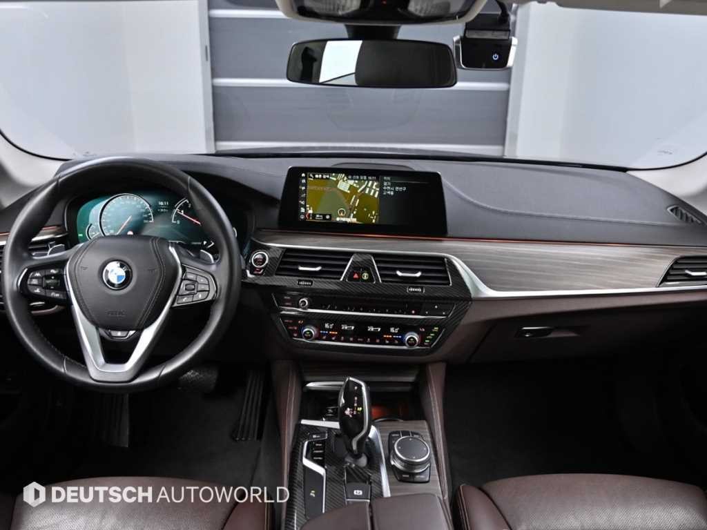 BMW 5시리즈 5시리즈 (G30) 530i 럭셔리 플러스 이미지 7