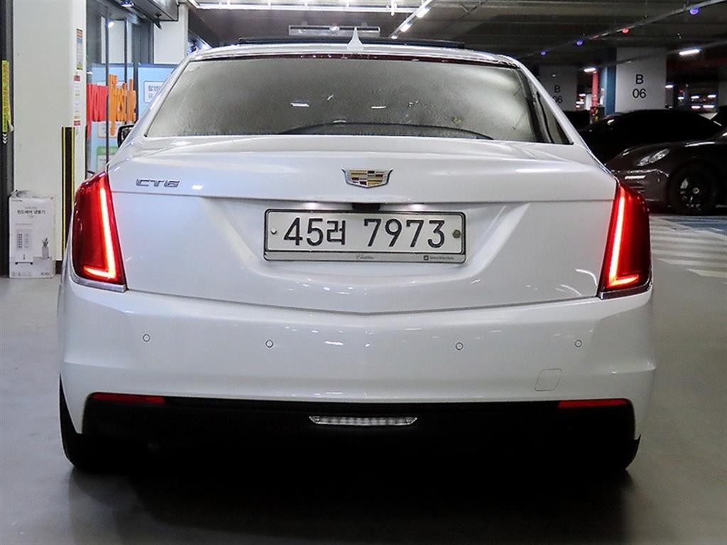 캐딜락 CT6 2.0 T 이미지 5