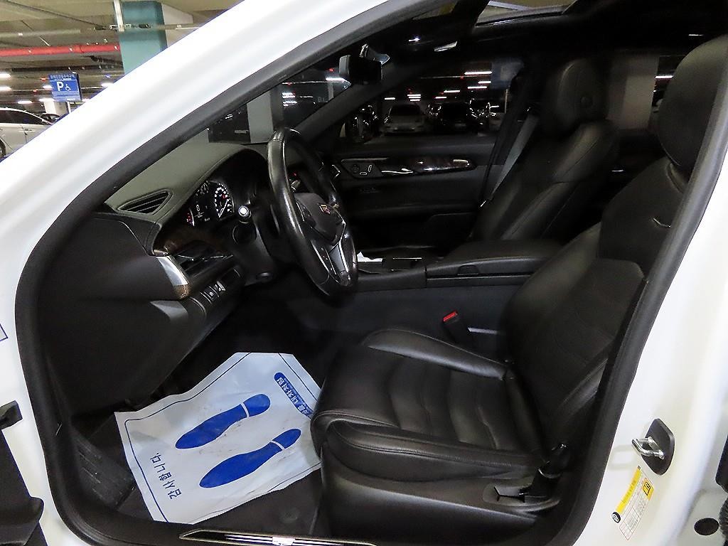 캐딜락 CT6 2.0 T 이미지 6