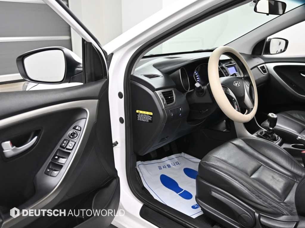 현대 i30 뉴 i30 1.6 VGT PYL 이미지 11