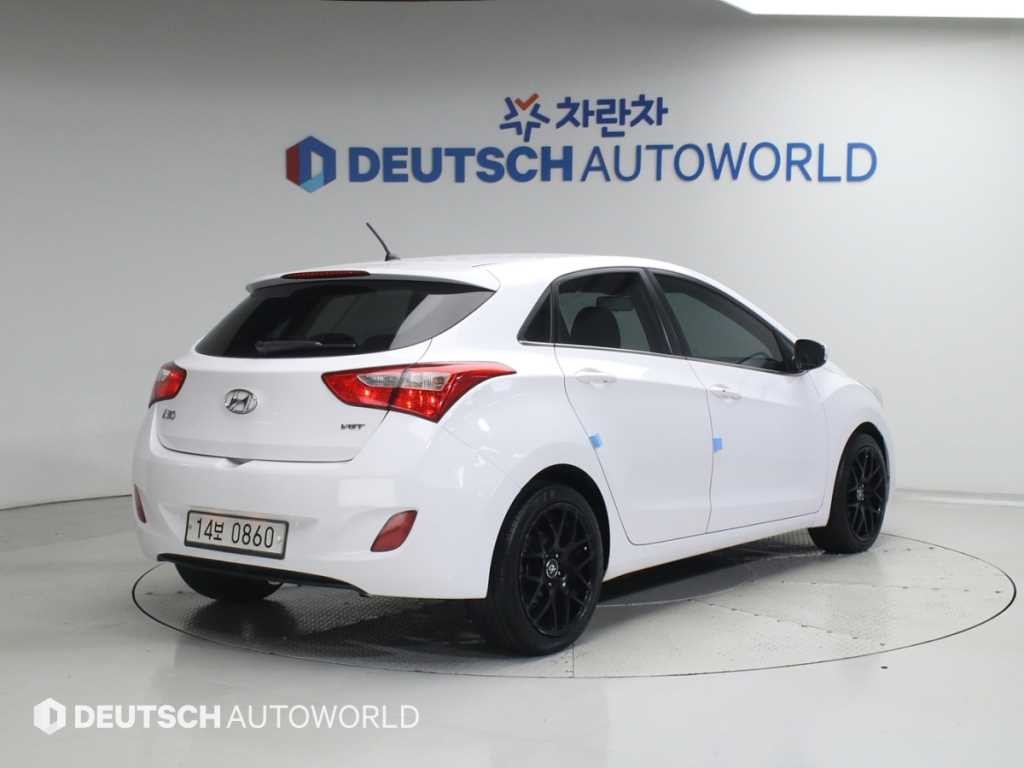 현대 i30 뉴 i30 1.6 VGT PYL 이미지 2