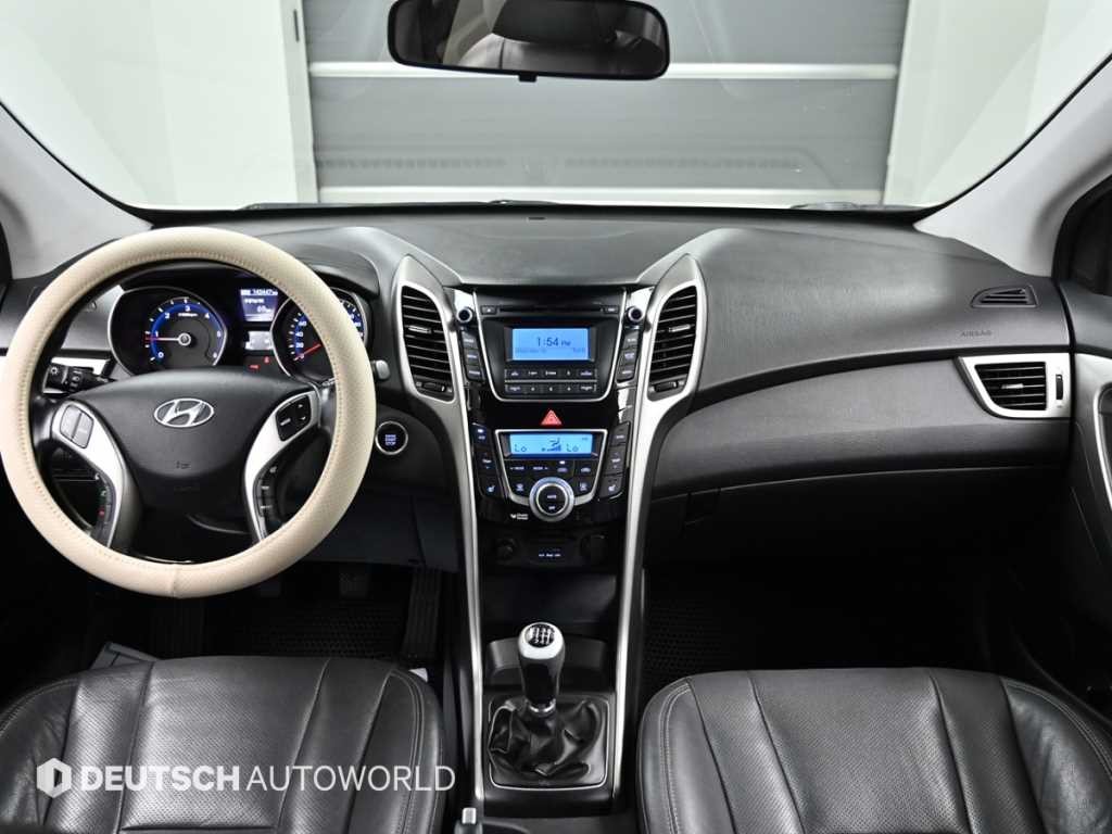 현대 i30 뉴 i30 1.6 VGT PYL 이미지 7