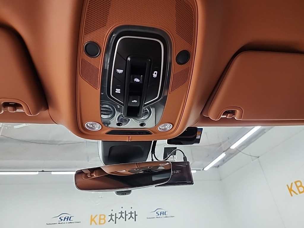 벤틀리 벤테이가 4.0 V8 이미지 17