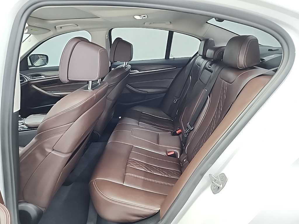 BMW 5시리즈 5시리즈 (G30) 530i xDrive 럭셔리 플러스 이미지 12