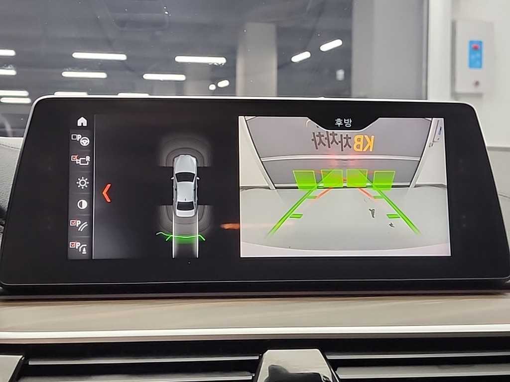 BMW 5시리즈 5시리즈 (G30) 530i xDrive 럭셔리 플러스 이미지 16