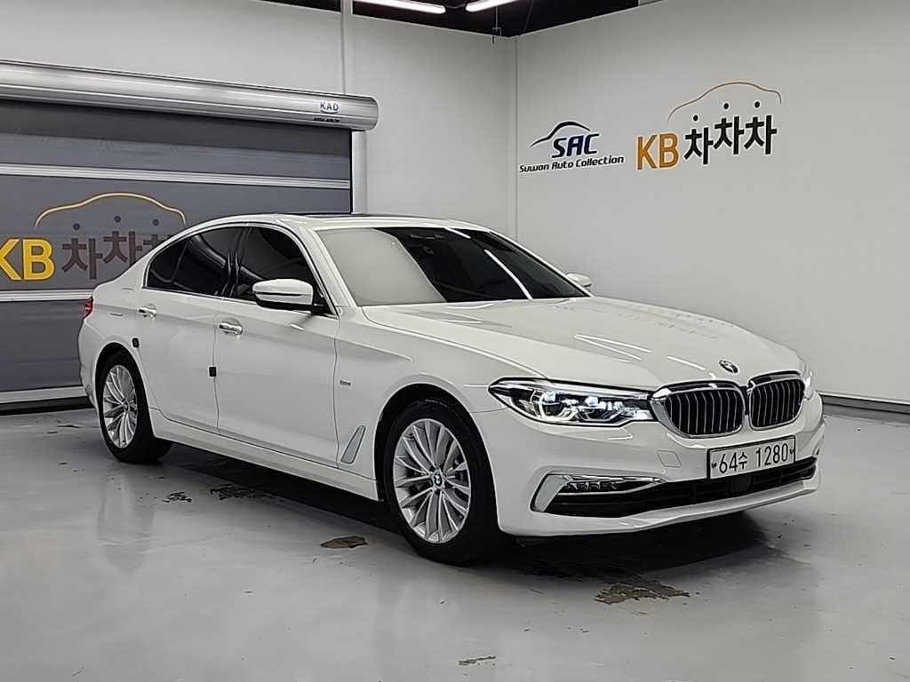 BMW 5시리즈 5시리즈 (G30) 530i xDrive 럭셔리 플러스 이미지 4
