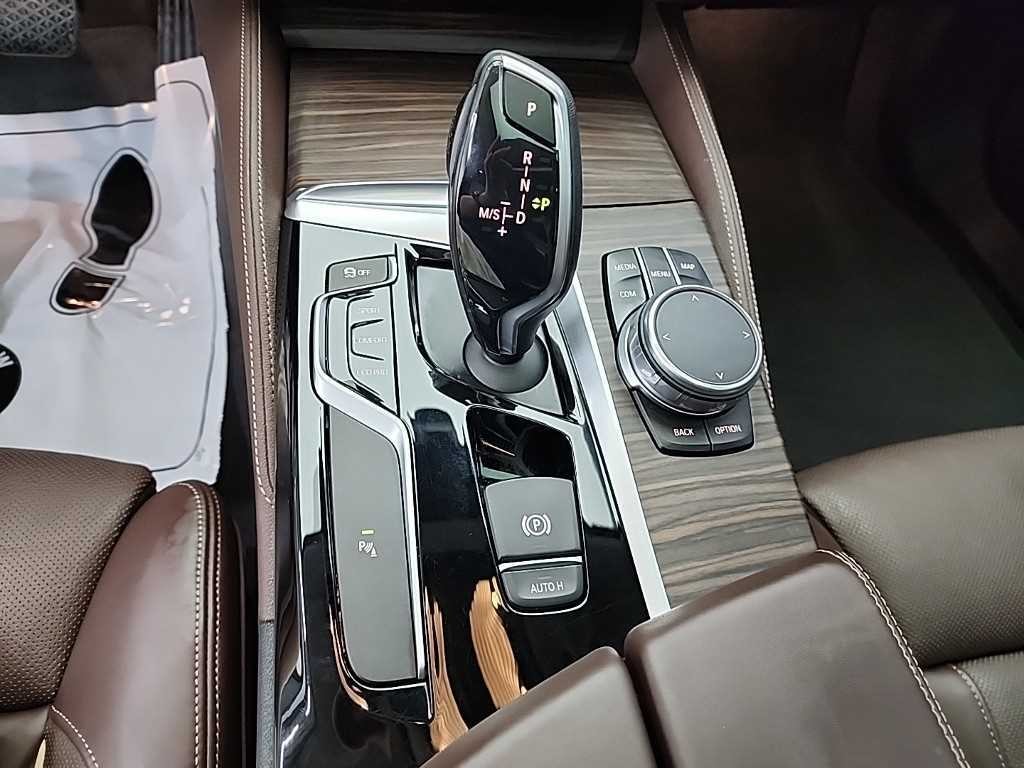 BMW 5시리즈 5시리즈 (G30) 530i xDrive 럭셔리 플러스 이미지 8