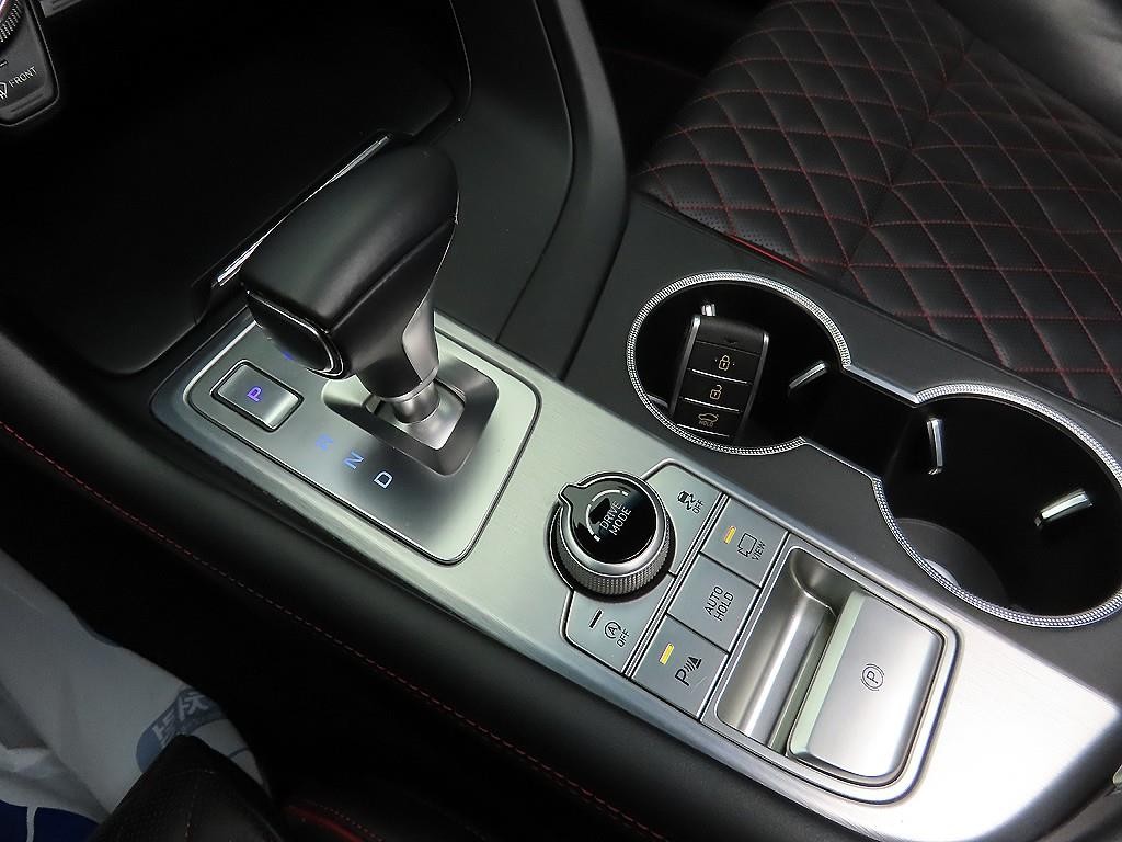 제네시스 G70 2.0T AWD 스포츠 패키지 이미지 10