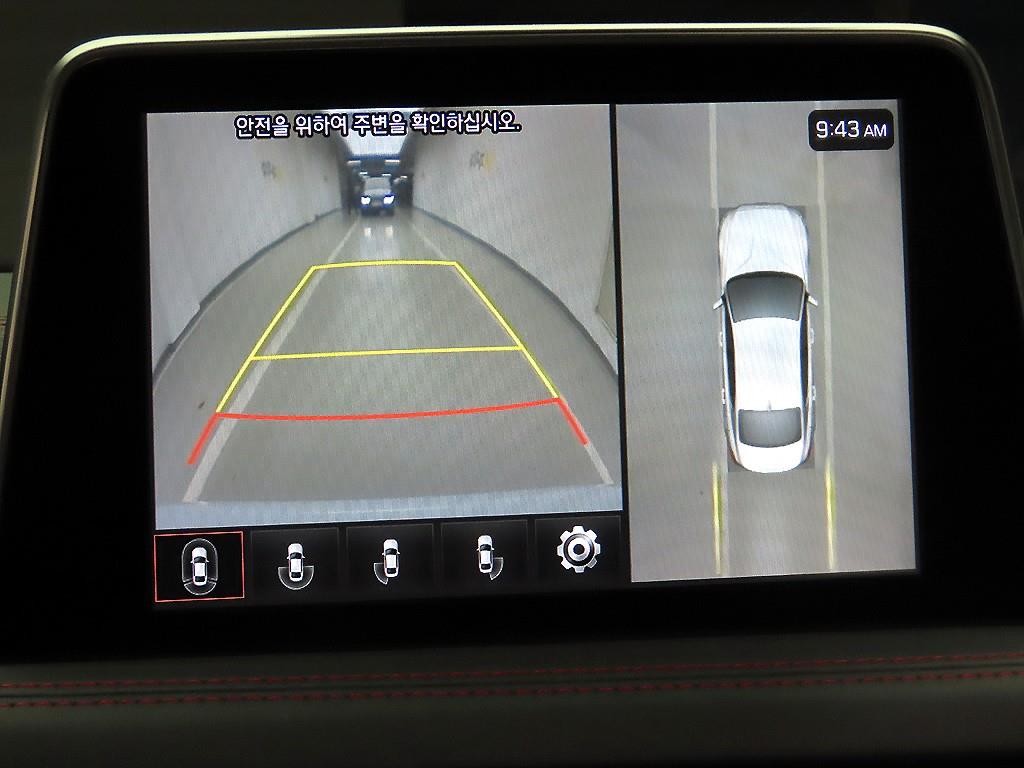 제네시스 G70 2.0T AWD 스포츠 패키지 이미지 14