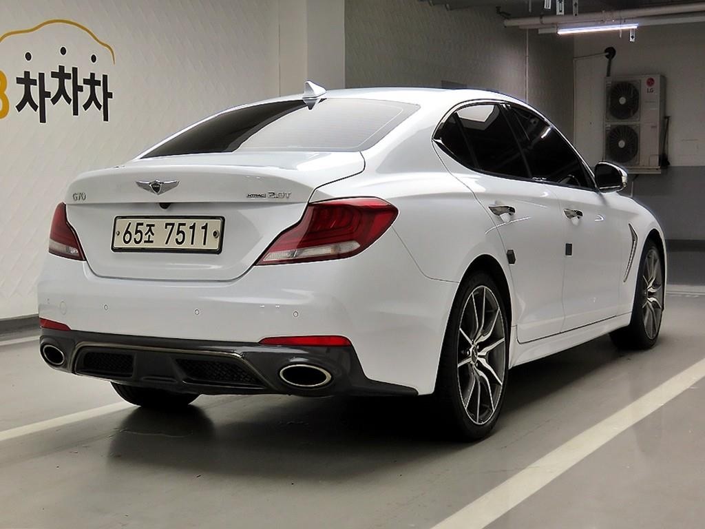 제네시스 G70 2.0T AWD 스포츠 패키지 이미지 4