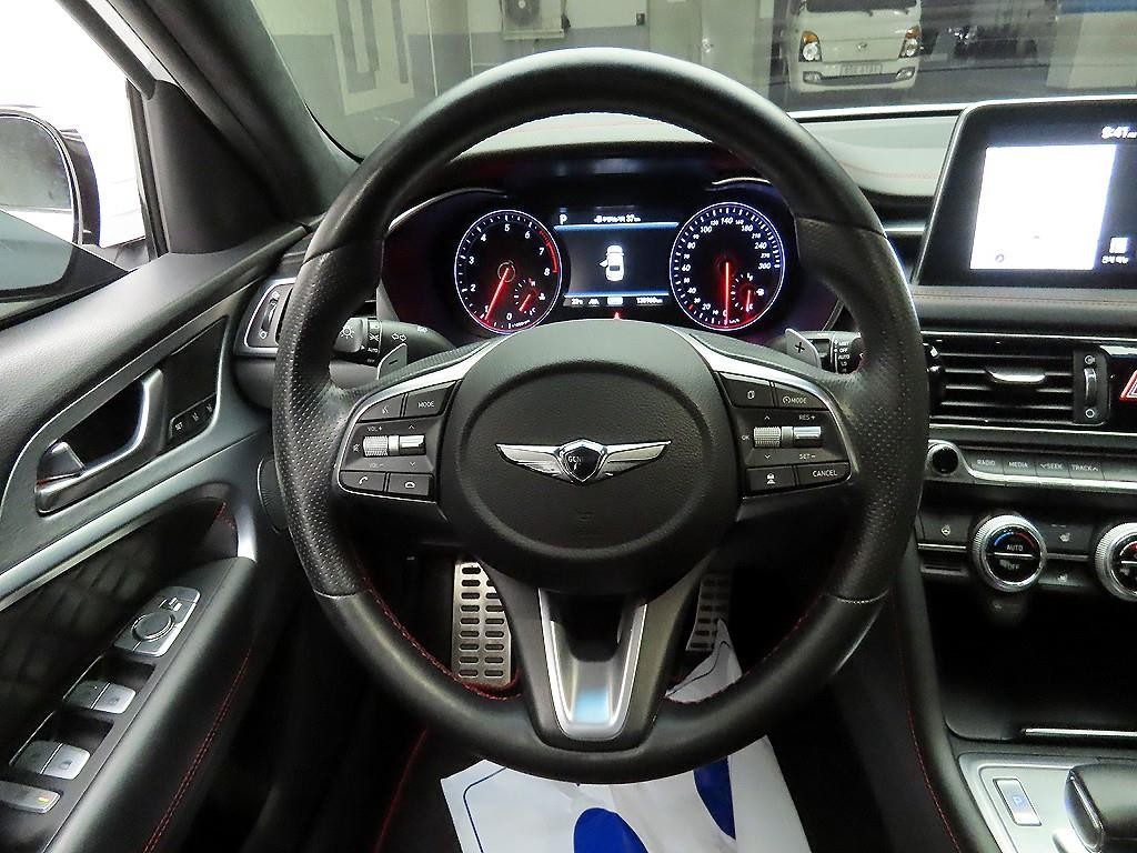 제네시스 G70 2.0T AWD 스포츠 패키지 이미지 7