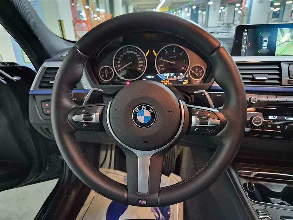 BMW 3시리즈 3시리즈 (F30) 320d M 스포츠 이미지 8