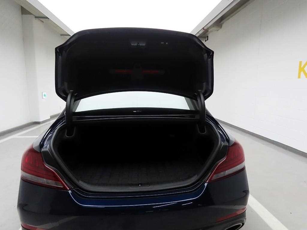 제네시스 G70 2.0T AWD 스포츠 패키지 이미지 15