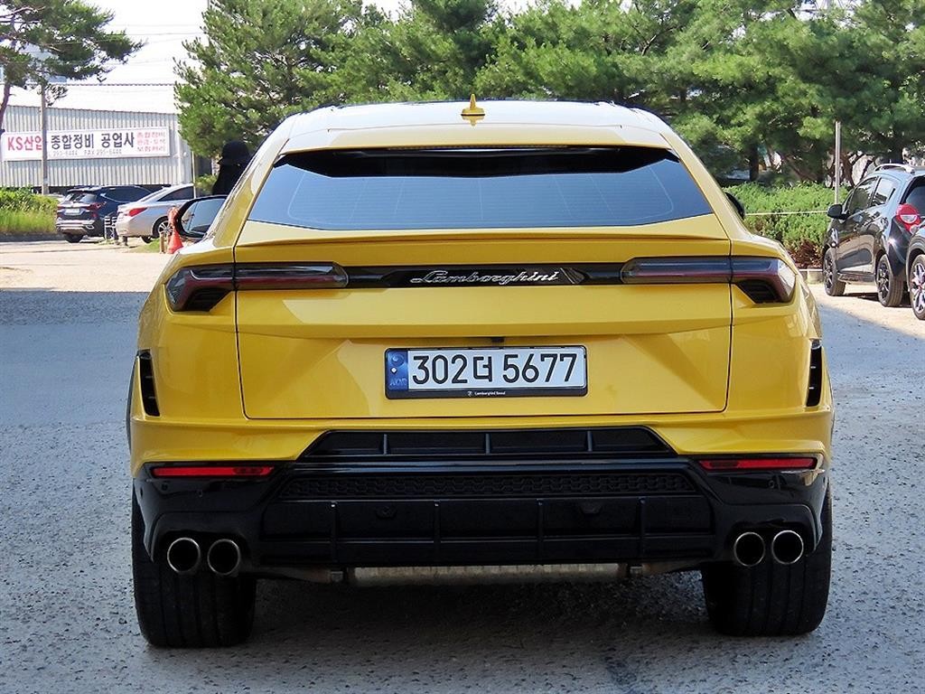 람보르기니 우루스 4.0 V8 S 이미지 4