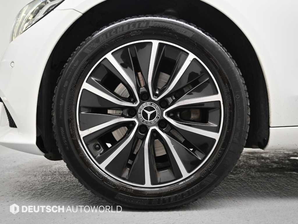 벤츠 C 클래스 C클래스 W205 C200 이미지 5