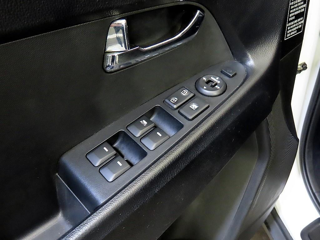 기아 스포티지 스포티지 R 2WD TLX 최고급형 이미지 13