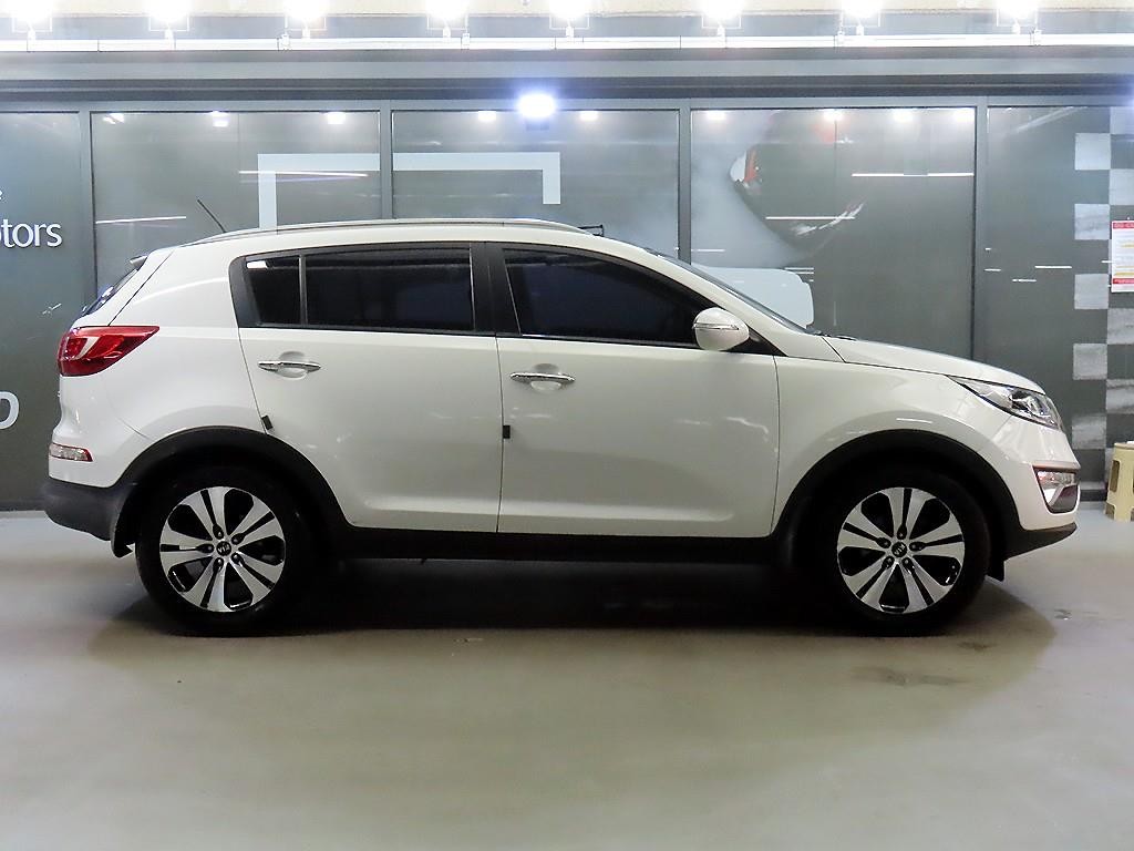 기아 스포티지 스포티지 R 2WD TLX 최고급형 이미지 3