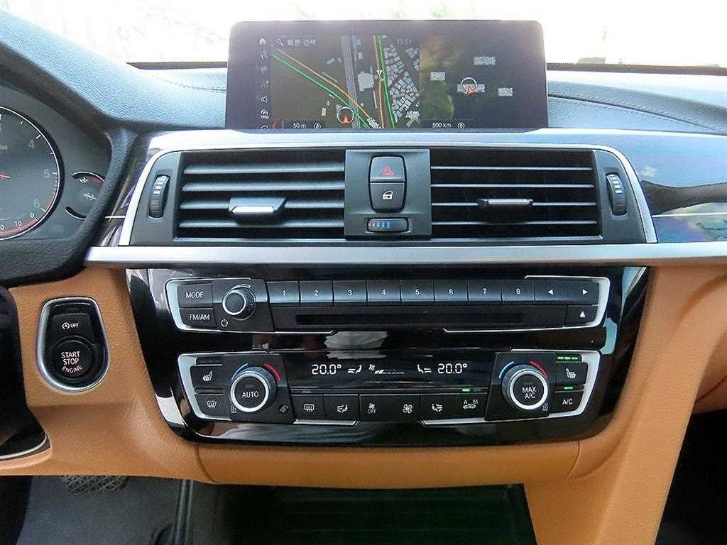 BMW 그란투리스모 3시리즈 GT (F34) GT 320D 럭셔리 이미지 12