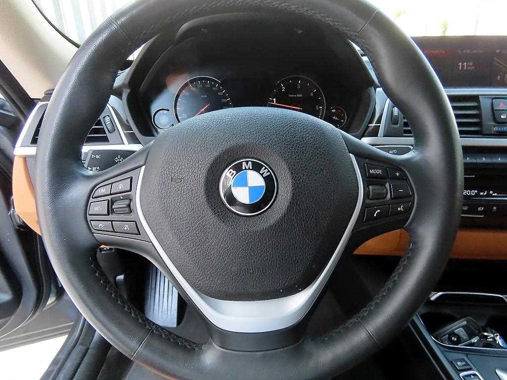 BMW 그란투리스모 3시리즈 GT (F34) GT 320D 럭셔리 이미지 8