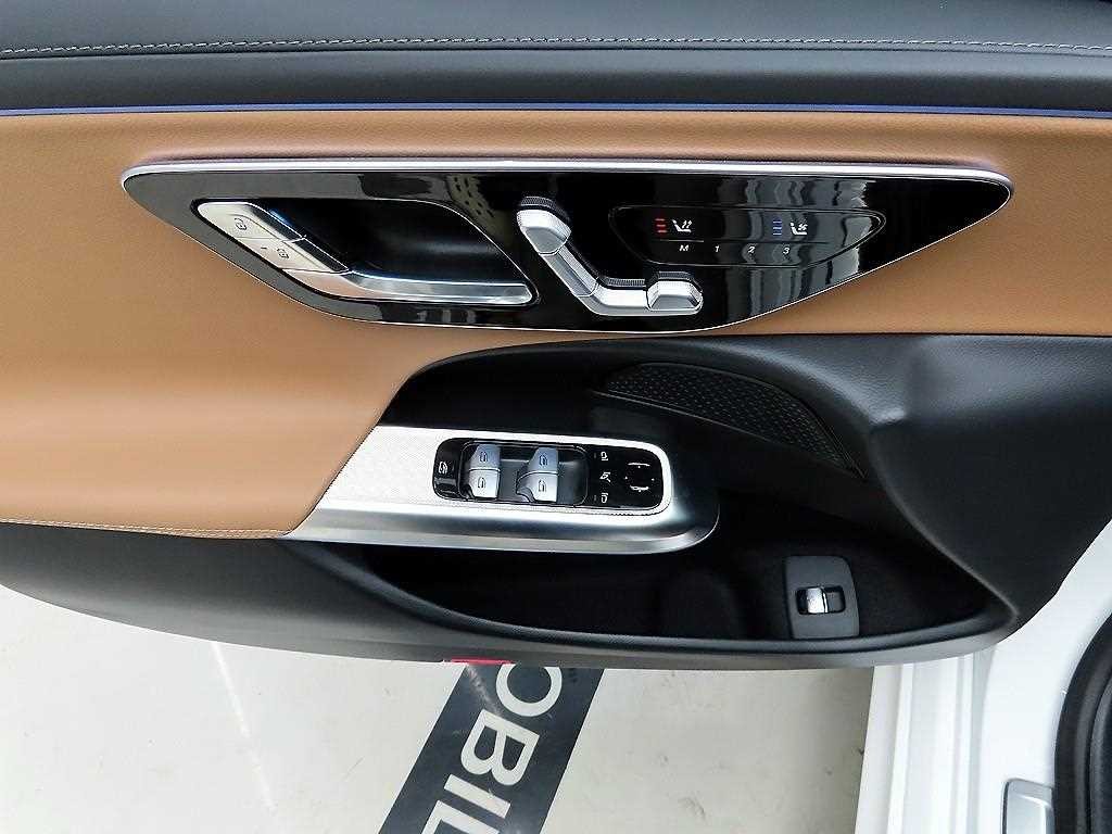 벤츠 E 클래스 E-클래스 W214 E200 아방가르드 이미지 11