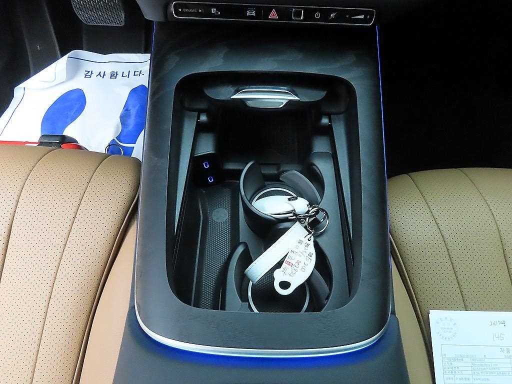 벤츠 E 클래스 E-클래스 W214 E200 아방가르드 이미지 14