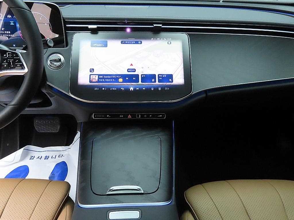 벤츠 E 클래스 E-클래스 W214 E200 아방가르드 이미지 15