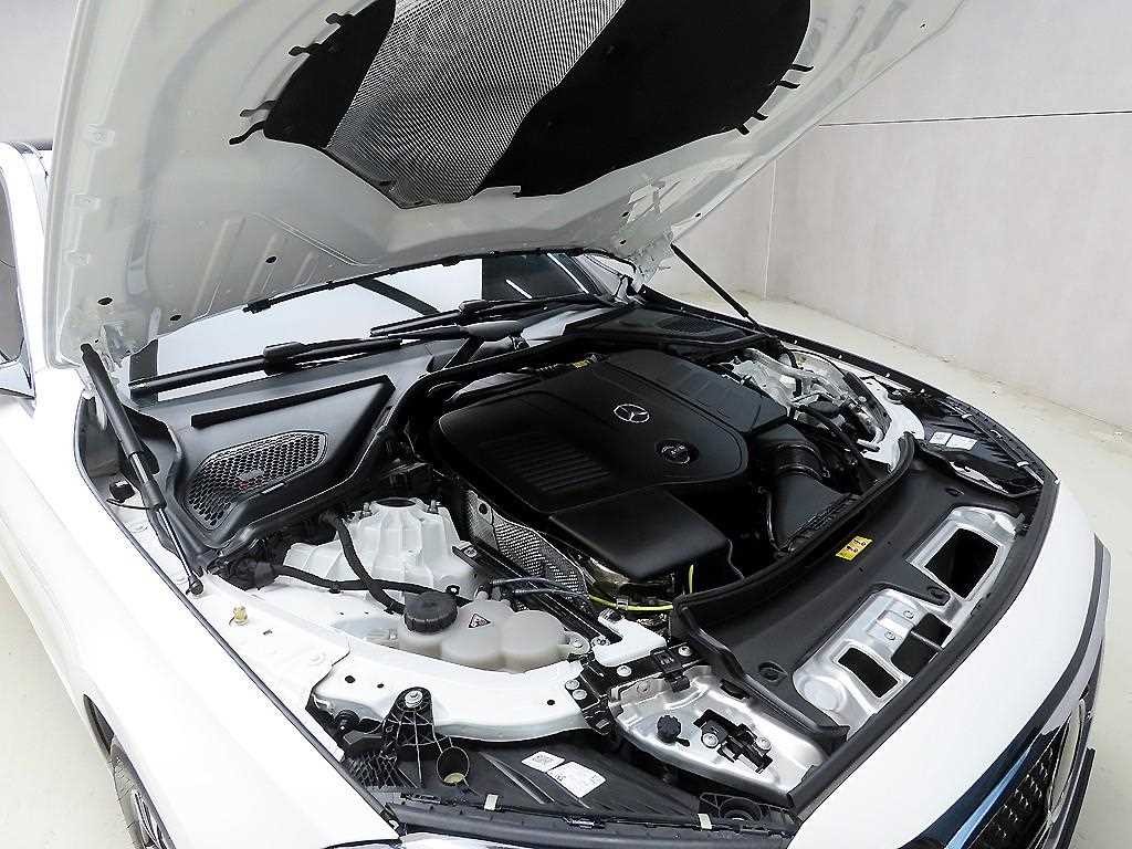 벤츠 E 클래스 E-클래스 W214 E200 아방가르드 이미지 19
