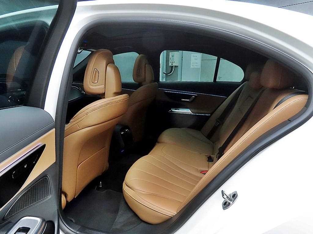 벤츠 E 클래스 E-클래스 W214 E200 아방가르드 이미지 6