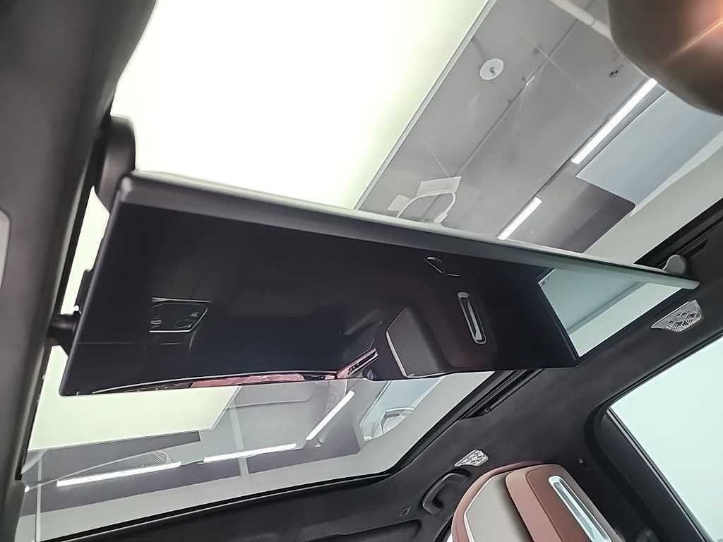 BMW 7시리즈 7시리즈 (G70) 750e xDrive 디자인 퓨어 엑셀런스 이미지 13