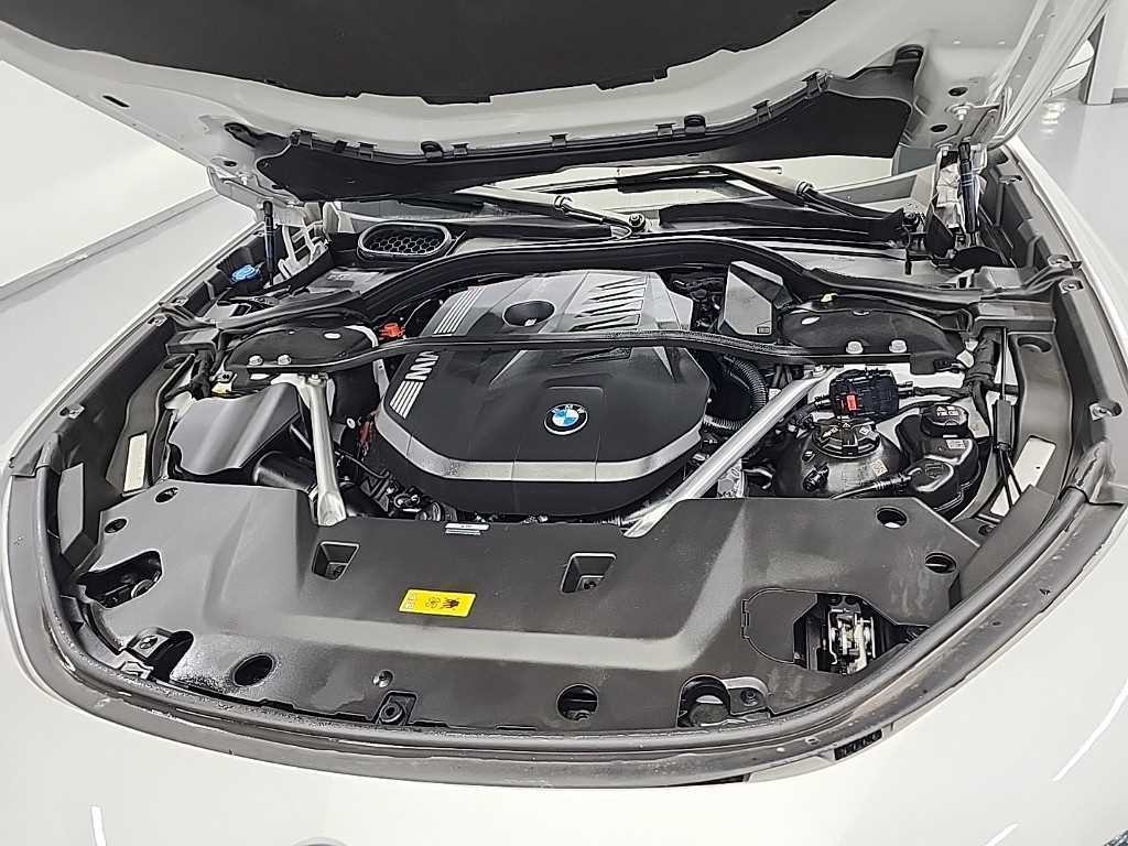 BMW 7시리즈 7시리즈 (G70) 750e xDrive 디자인 퓨어 엑셀런스 이미지 5