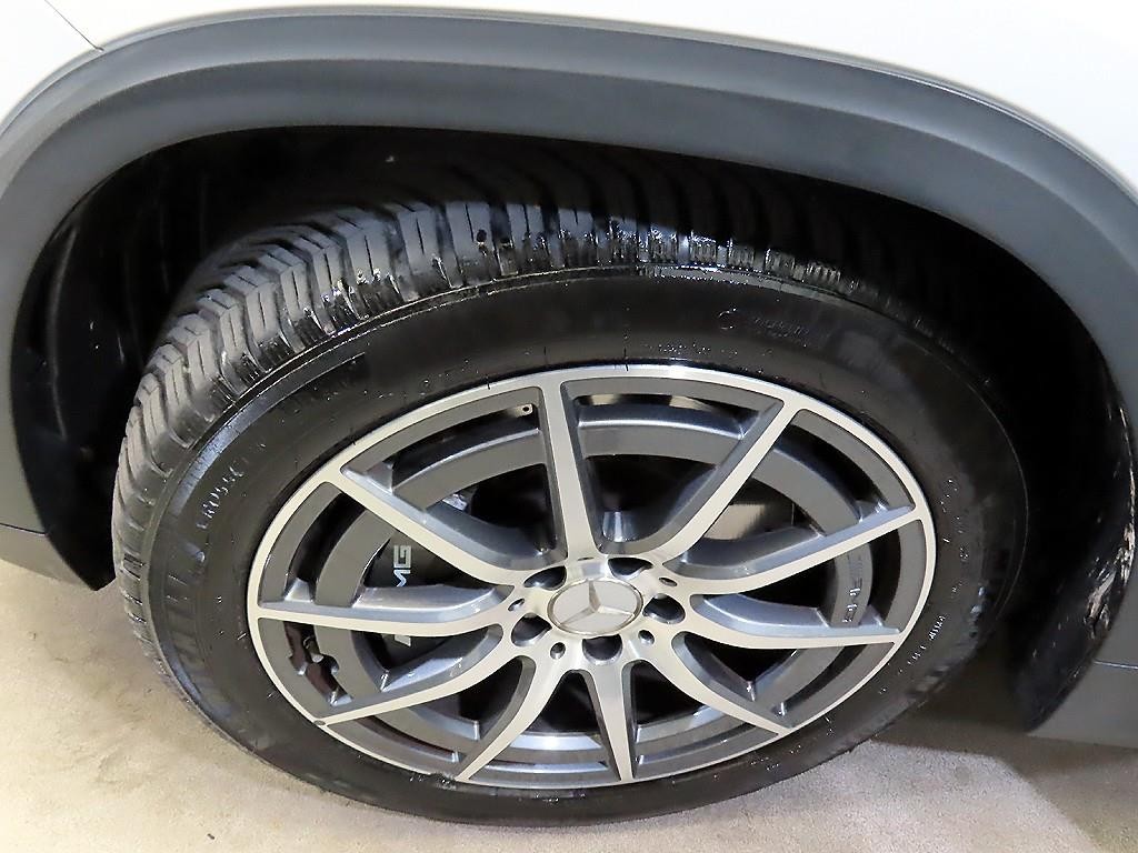벤츠 GLA 클래스 GLA클래스 H247 GLA45 AMG 4MATIC + 이미지 20