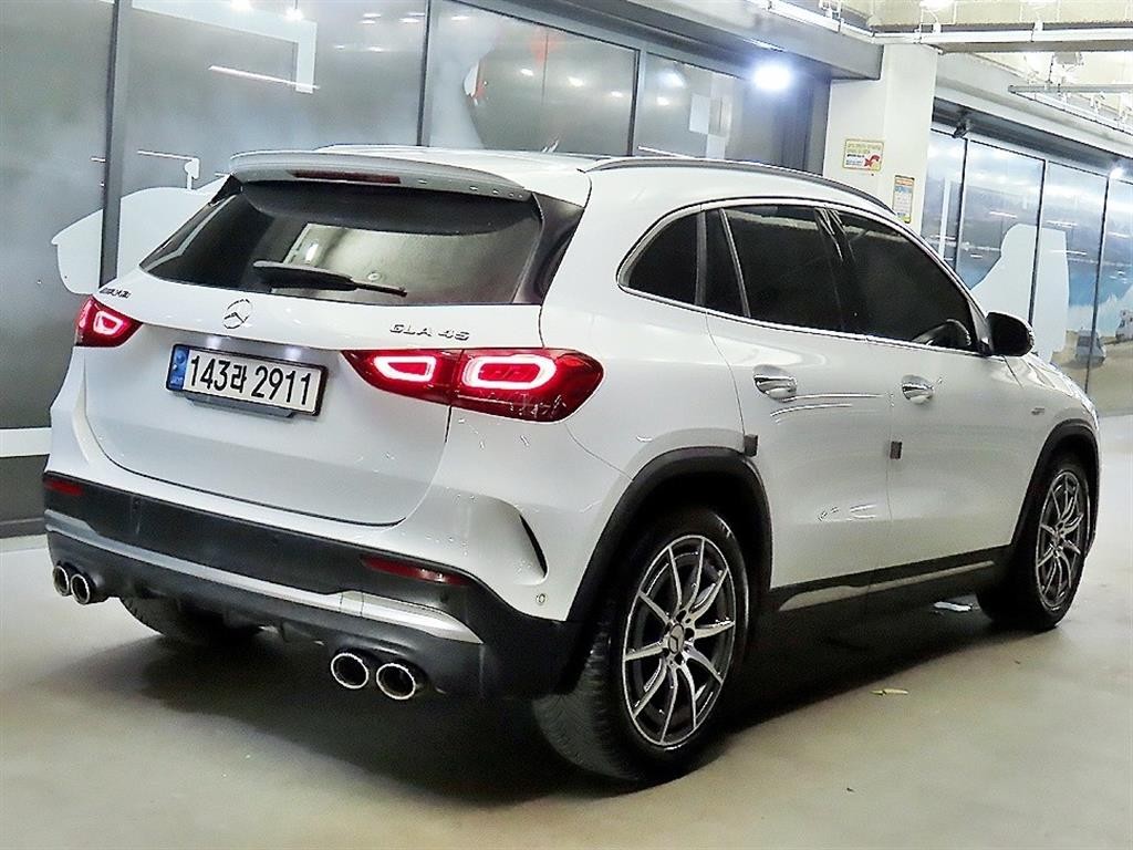 벤츠 GLA 클래스 GLA클래스 H247 GLA45 AMG 4MATIC + 이미지 4