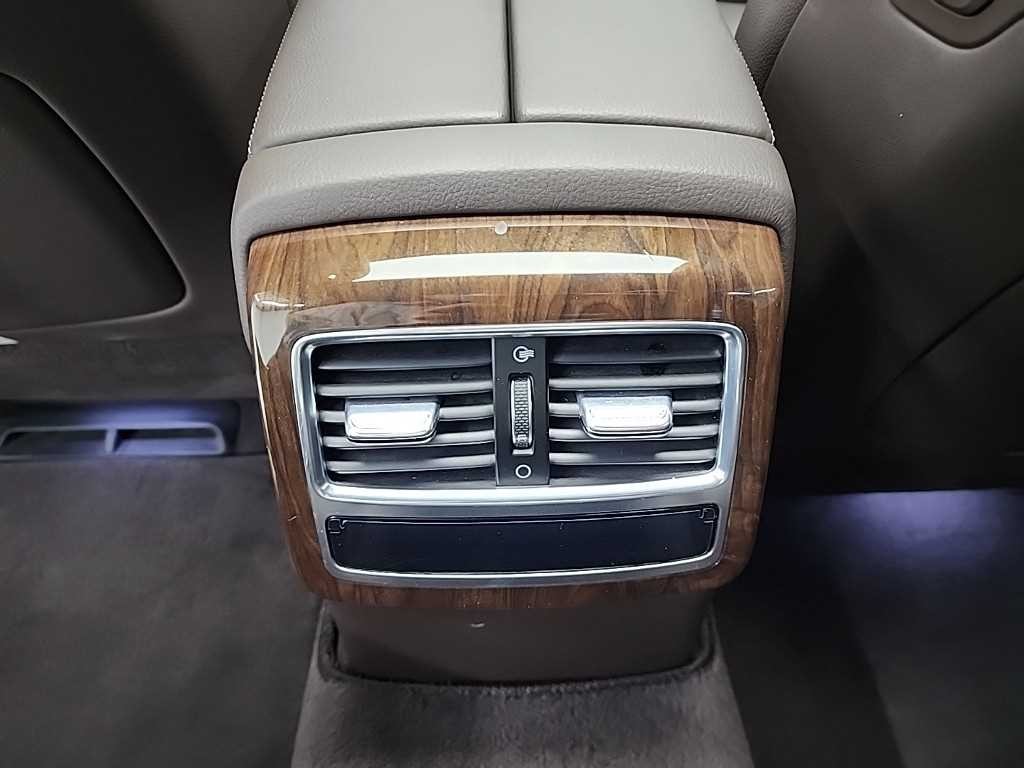 기아 K9 더 K9 3.8 GDI AWD 플래티넘Ⅰ 이미지 13