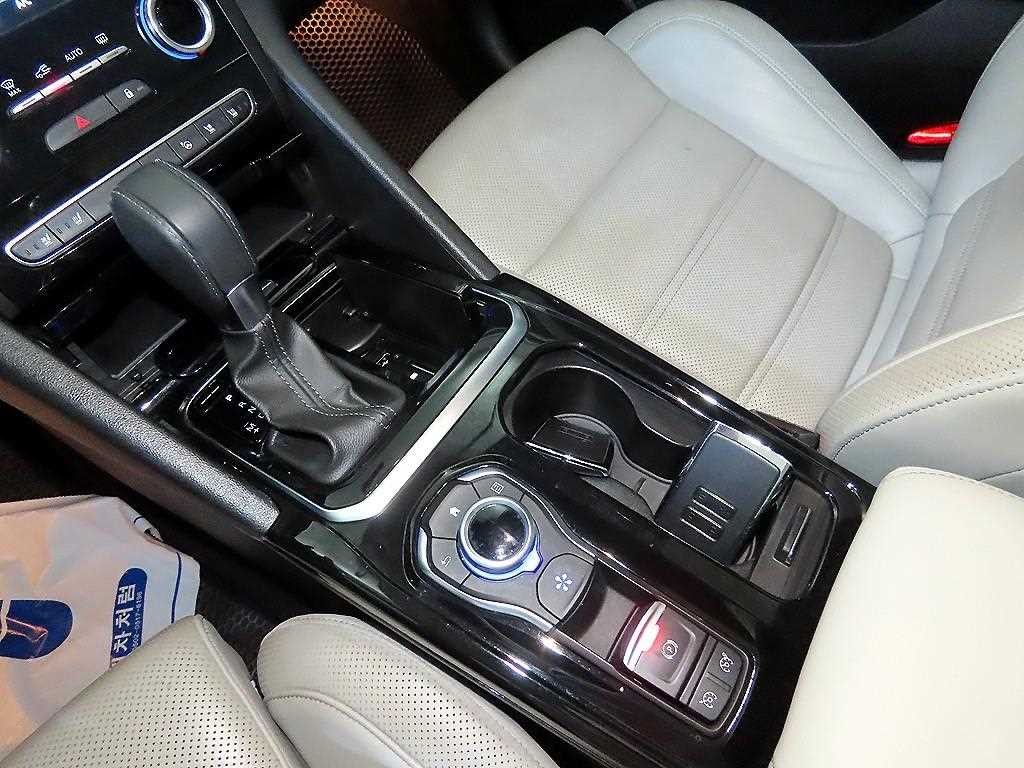 르노코리아(삼성) SM6 가솔린 2.0 GDe RE 이미지 14