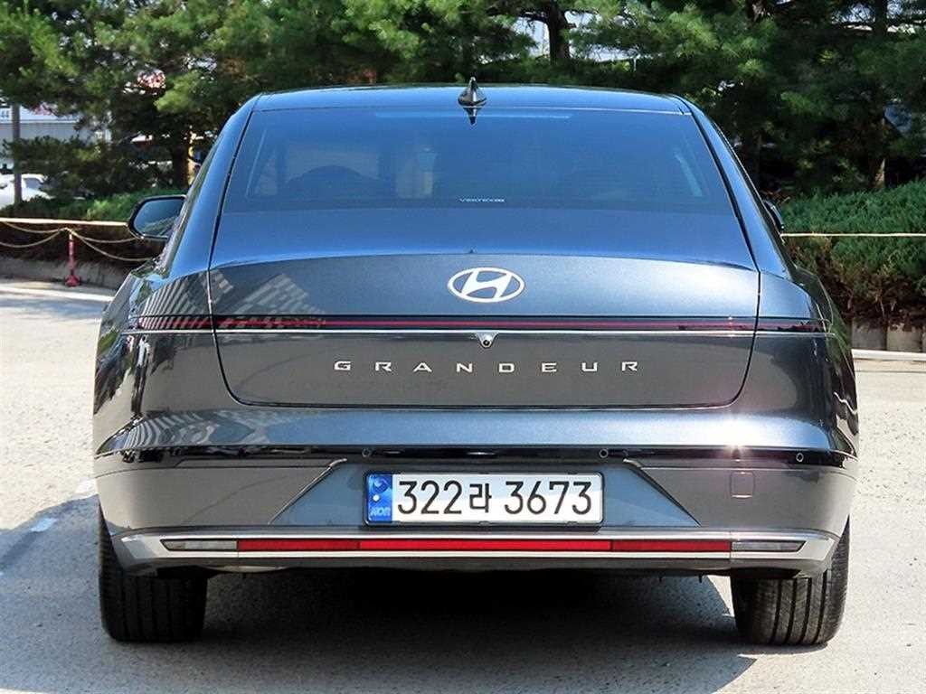 현대 그랜저 그랜저 하이브리드 (GN7) 프리미엄 이미지 4