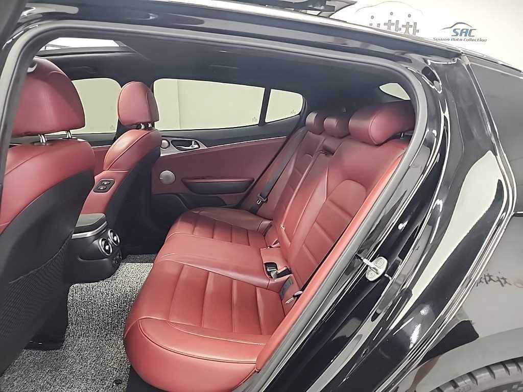 기아 스팅어 가솔린 3.3 터보 AWD GT 이미지 12