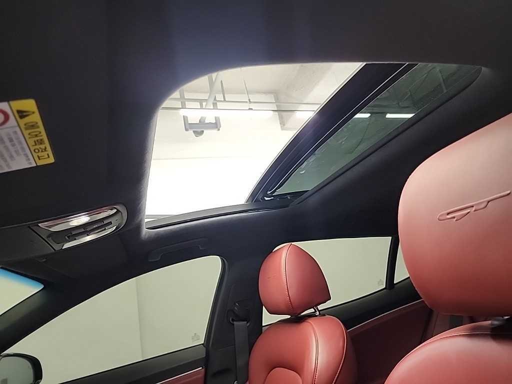 기아 스팅어 가솔린 3.3 터보 AWD GT 이미지 16