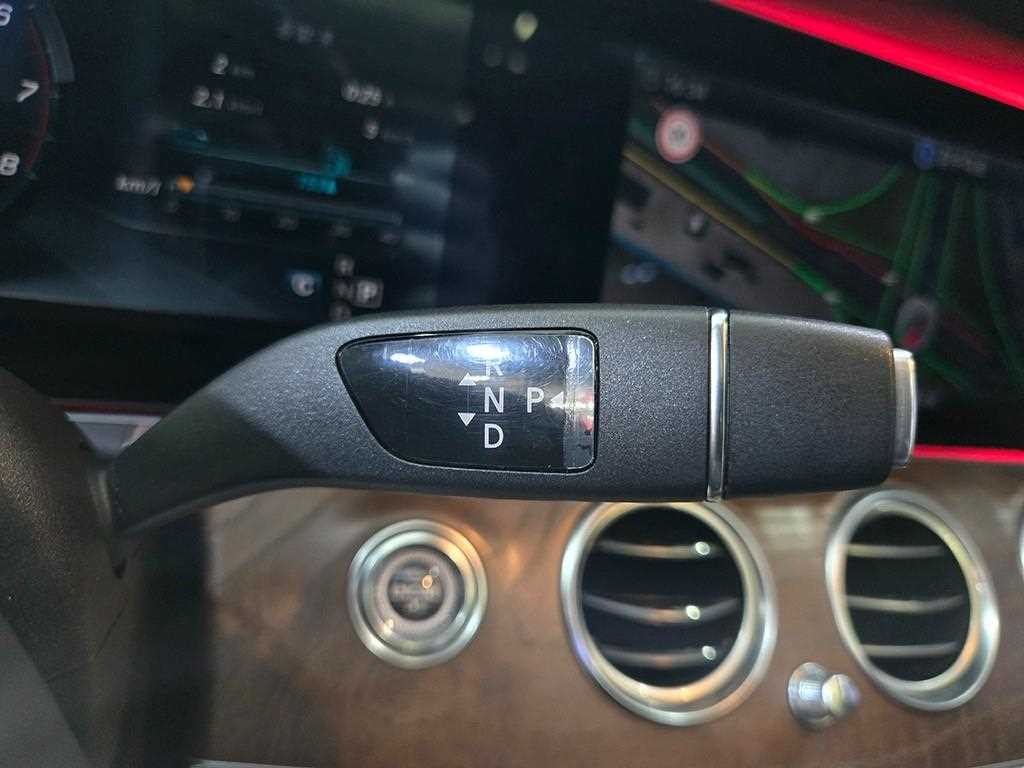 벤츠 E 클래스 E-클래스 W213 E300 익스클루시브 이미지 12