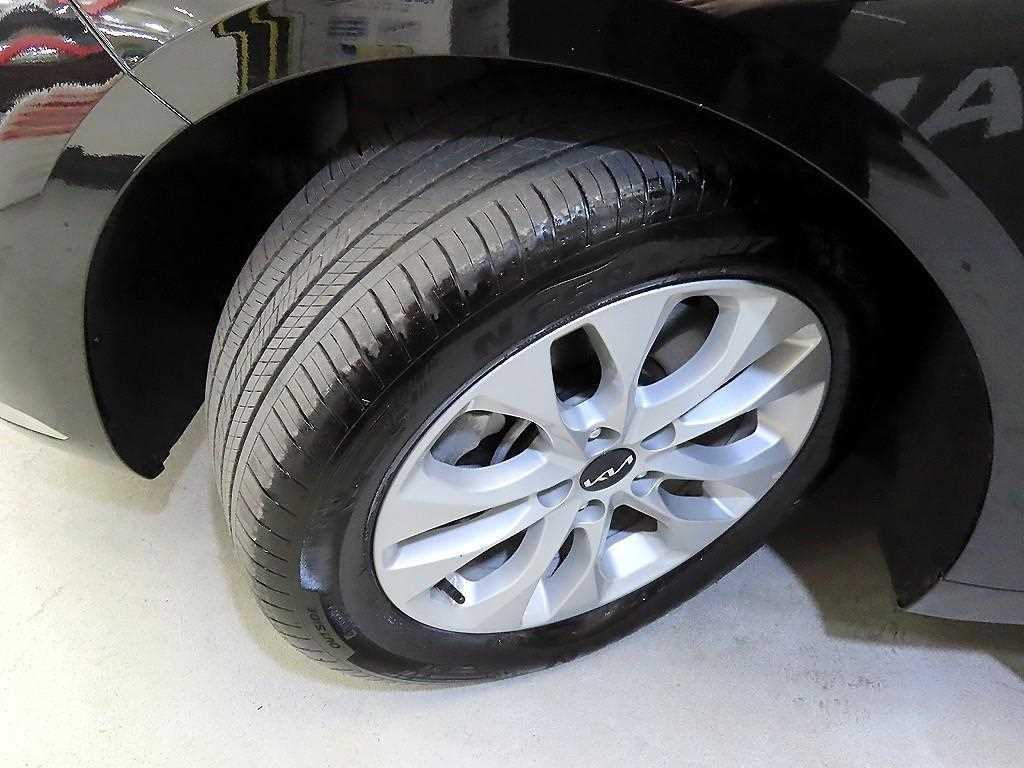 기아 K8 2.5 2WD 노블레스 라이트 이미지 20