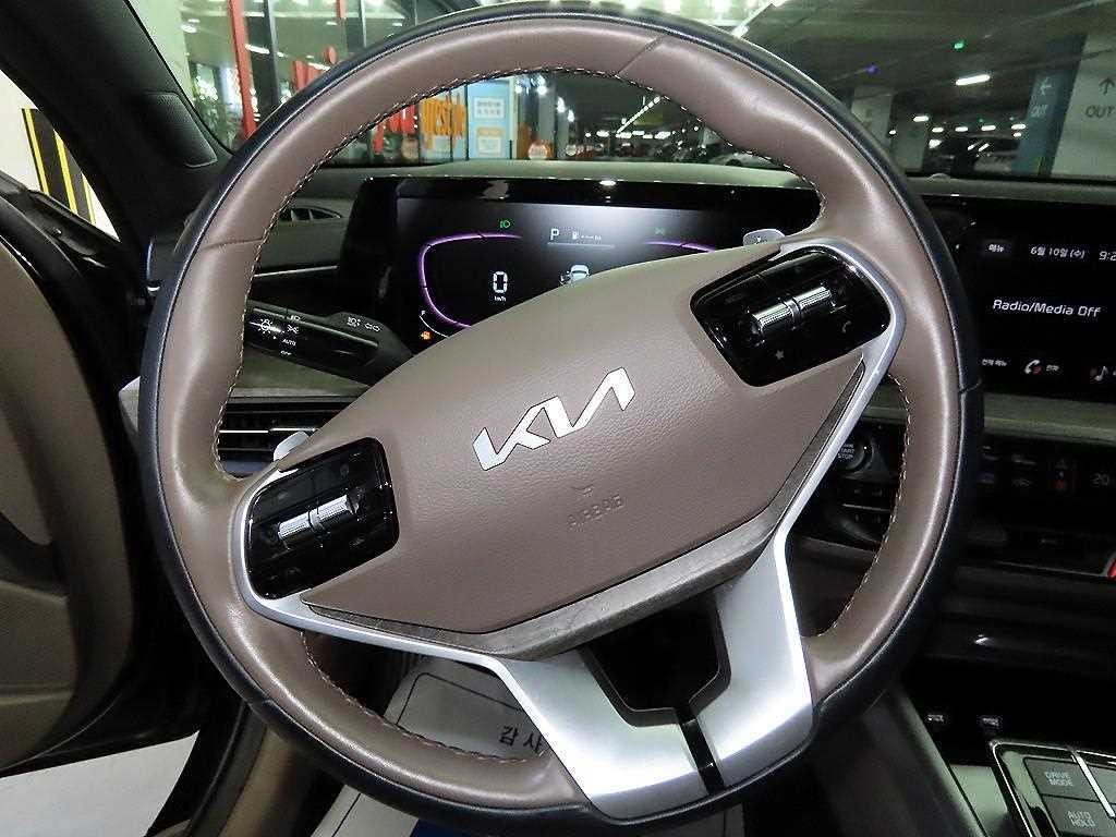 기아 K8 2.5 2WD 노블레스 라이트 이미지 8