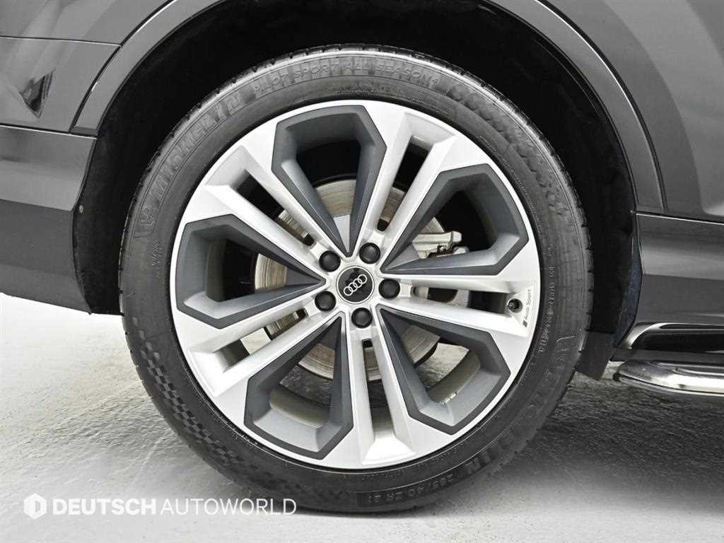 아우디 Q7 Q7 (4M) 55 TFSI 콰트로 프리미엄 이미지 5