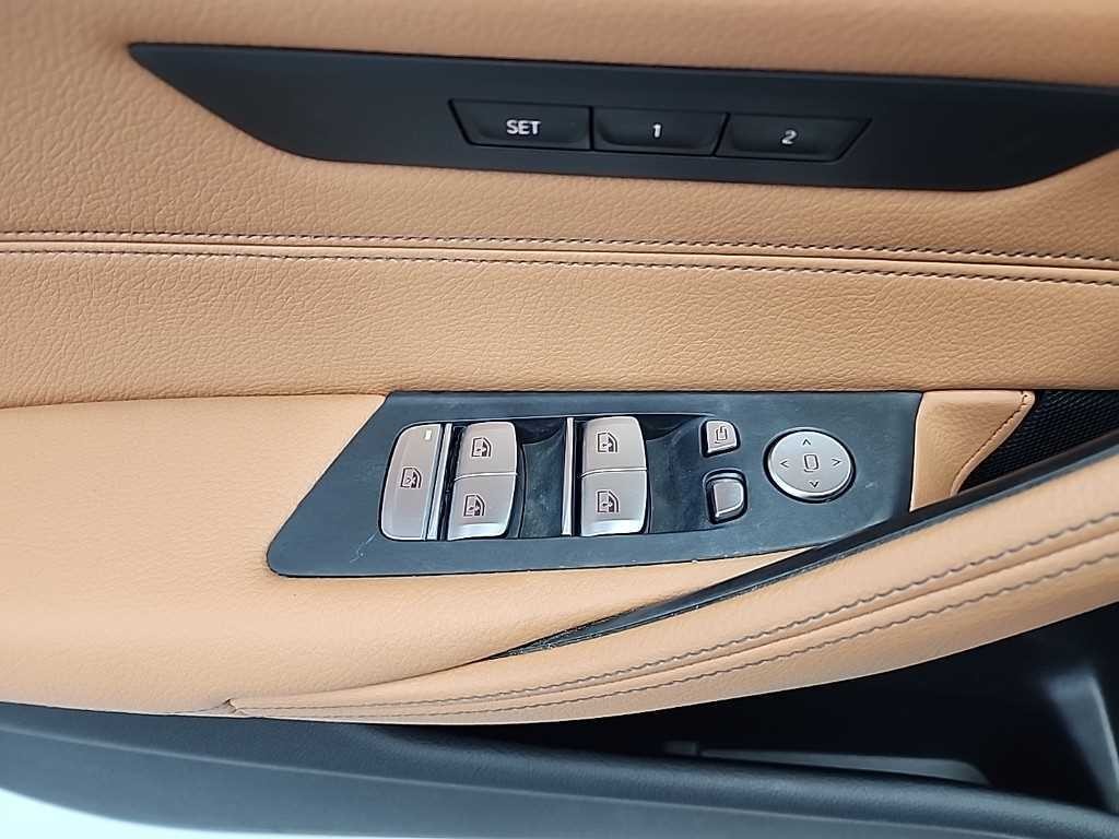 BMW 5시리즈 5시리즈 (G30) 520i 럭셔리 이미지 17