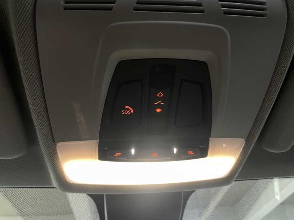 BMW X1 X1 (F48) xDrive 20i xLine 이미지 15