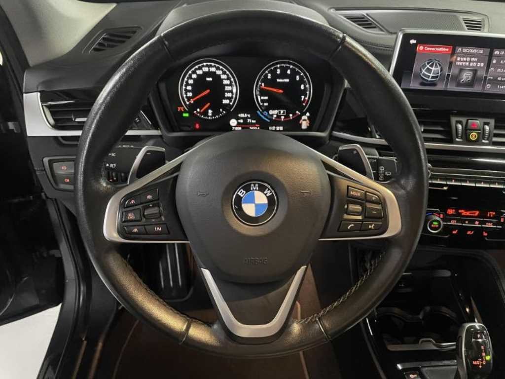 BMW X1 X1 (F48) xDrive 20i xLine 이미지 20