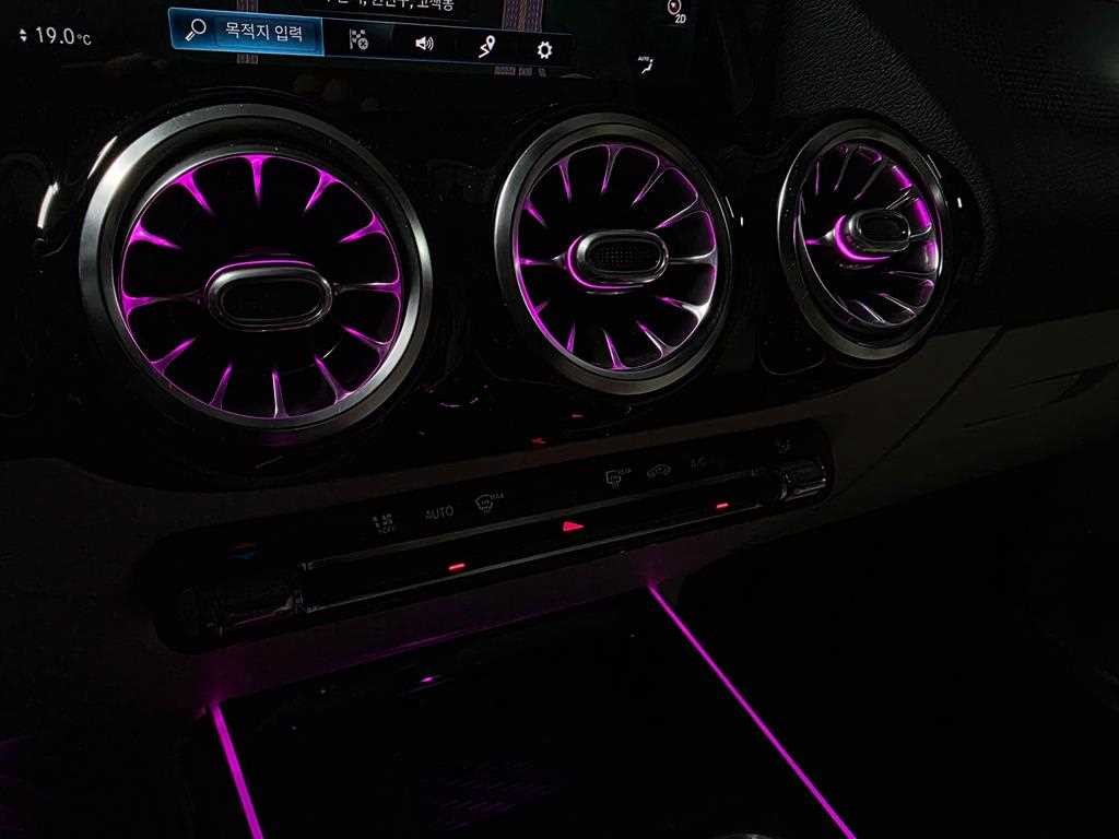 벤츠 GLA 클래스 GLA클래스 H247 GLA220 이미지 14