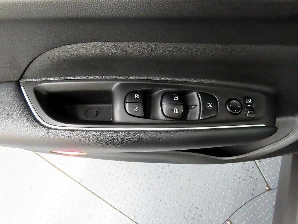 르노코리아(삼성) QM6 더뉴QM6 가솔린 2.0 GDe LE 2WD 이미지 11